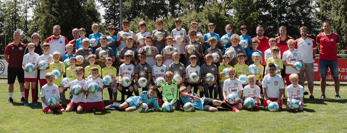 Spende_Trainingsbaelle_U11-U13.jpg